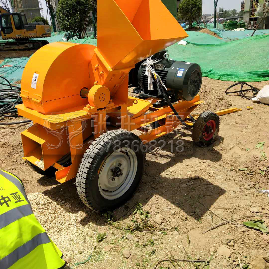 coconut shell grinding agricultural mini diesel wood sawdust crushing machine waste wood crusher machine for biochar pellet