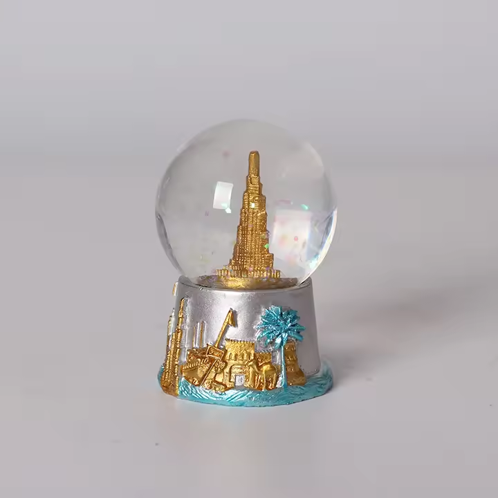 Luxurious Dubai Building Snow Globe Souvenir Gift Custom Snow Globe For Home Decoration