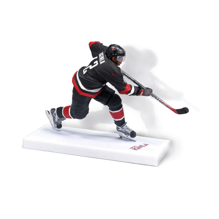 Customized sports player bobble head ice hockey 99 football player figurine