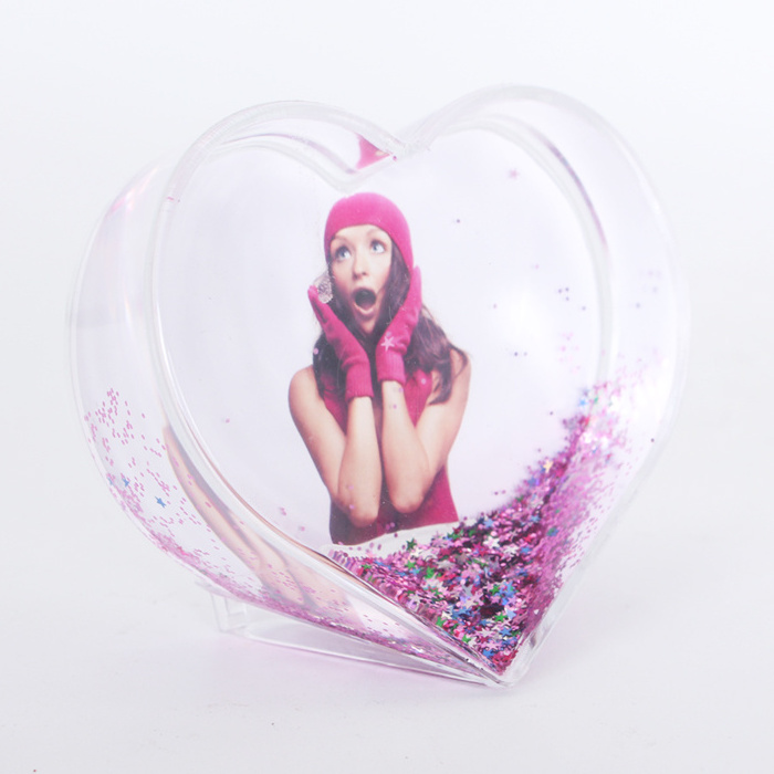 Custom heart shape love plastic snow globe wedding insert family lover photo Frame Snow Globe For Gift