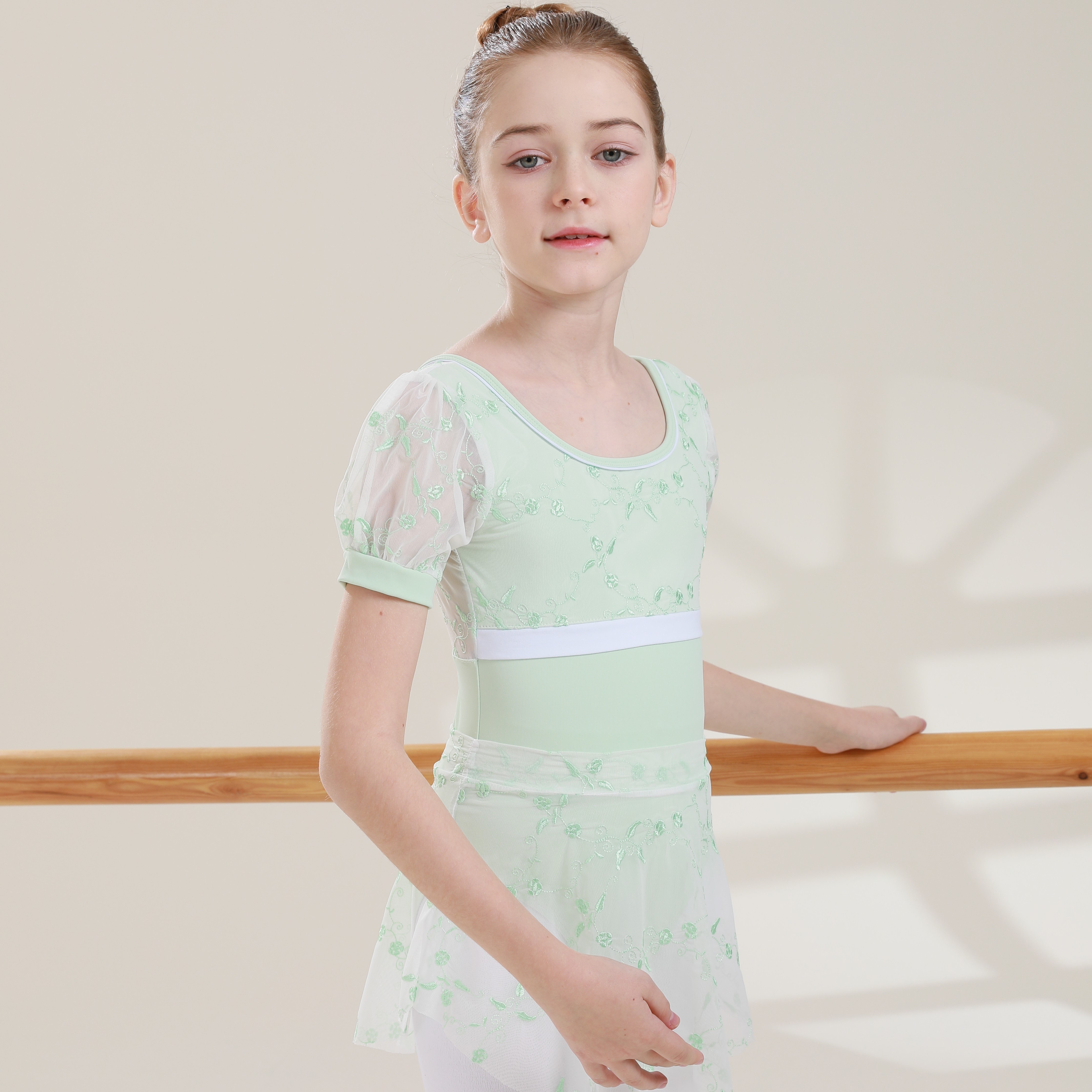 2024 hot sales high quality comfortable fabrics elastic mesh embroidery square neck dance ballet dress for kids girls