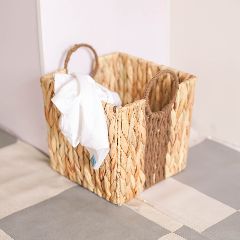 New Popular Custom Handwoven  Water hyacinth grass  Household items toys sundries storage basket