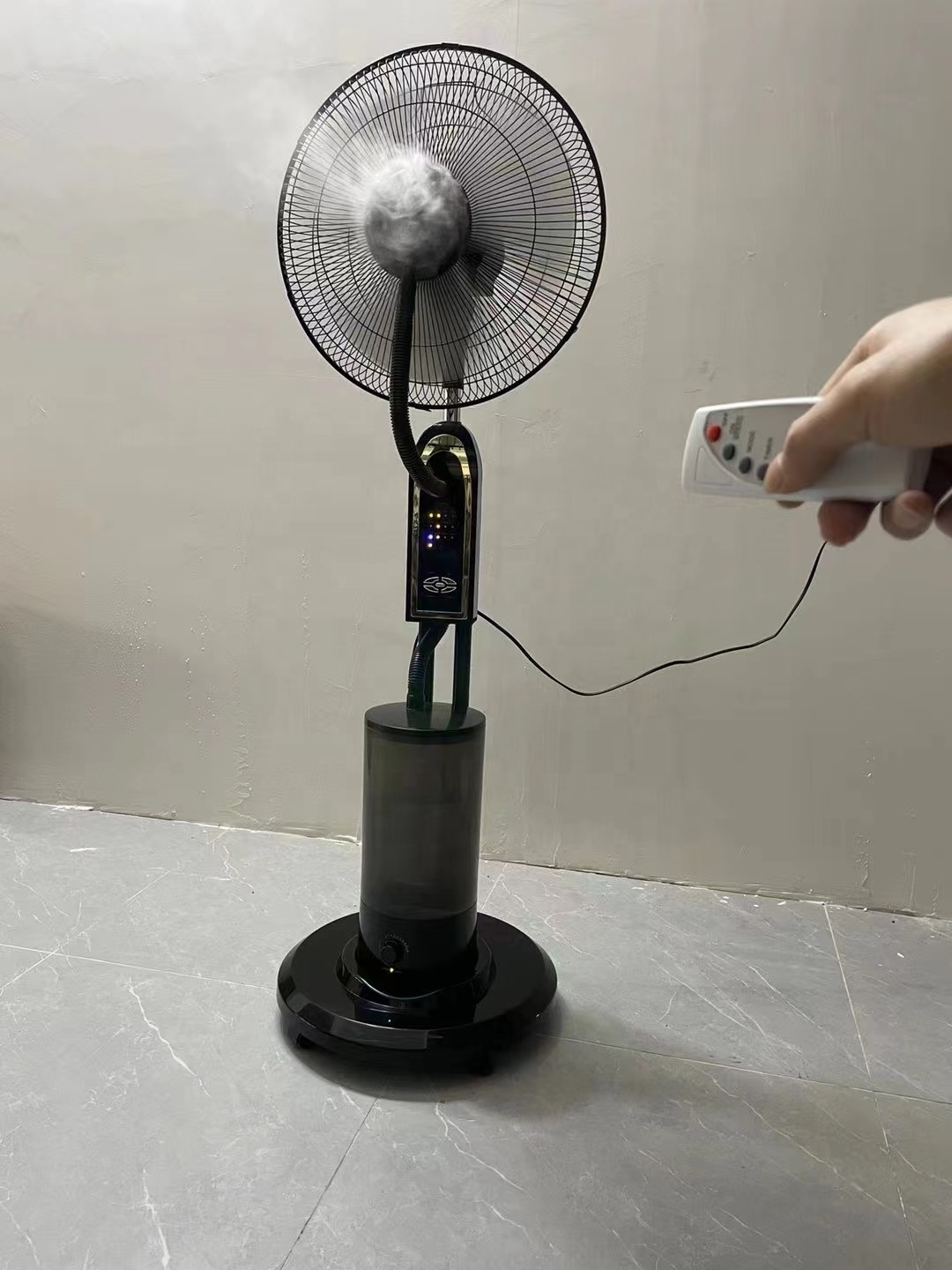 Stand Fan 16 Inch Electric Fan Cheap Price Low Industrial Floor Luxury Soundless Retro Home Low Ac Mist Water fan