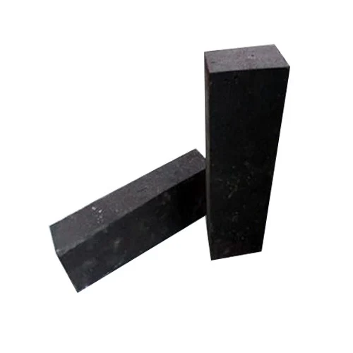 Molded refractory carbon graphite bricks for foundry