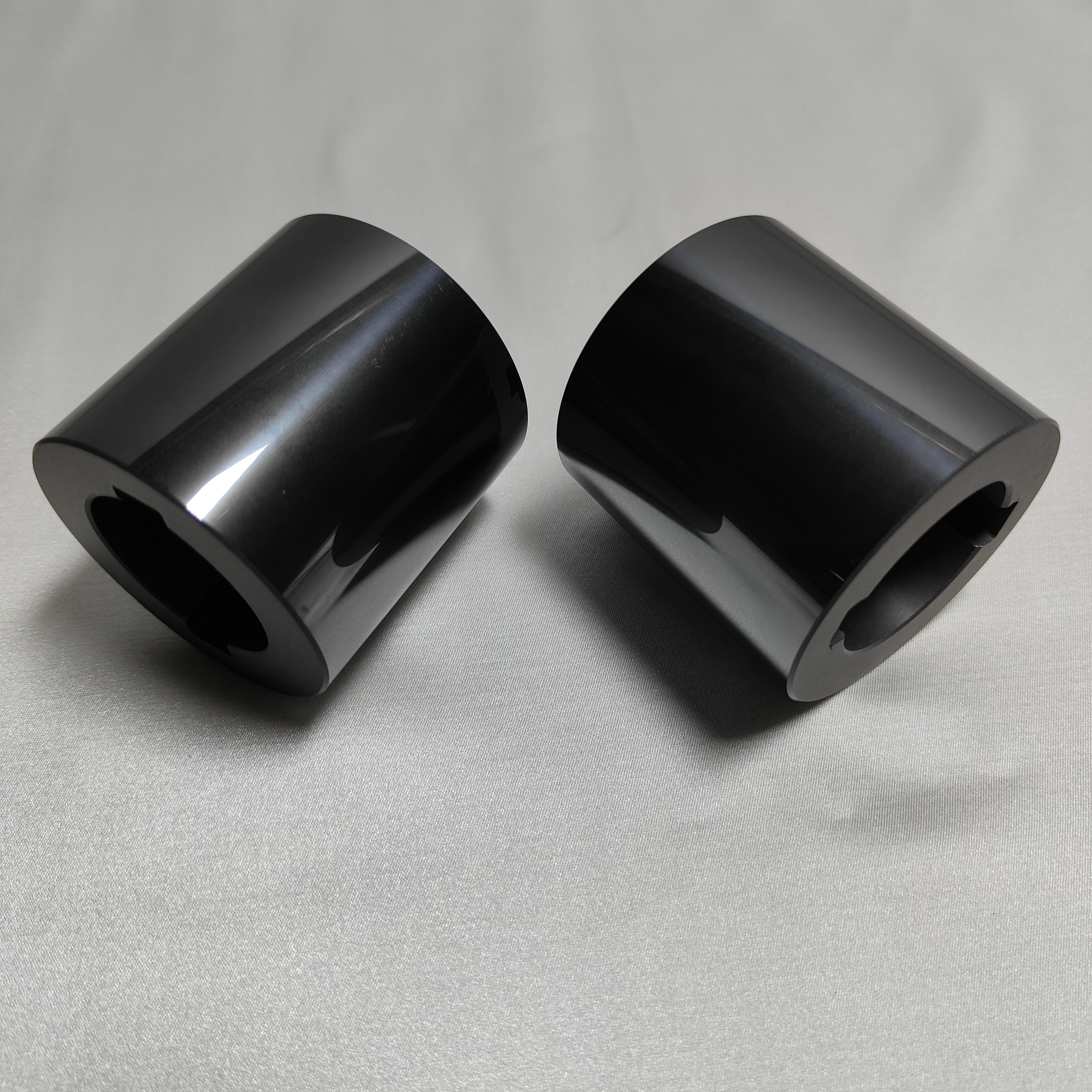 Ceramic bushing product lightweight silicon carbide pump shaft sleeve sic sleeve