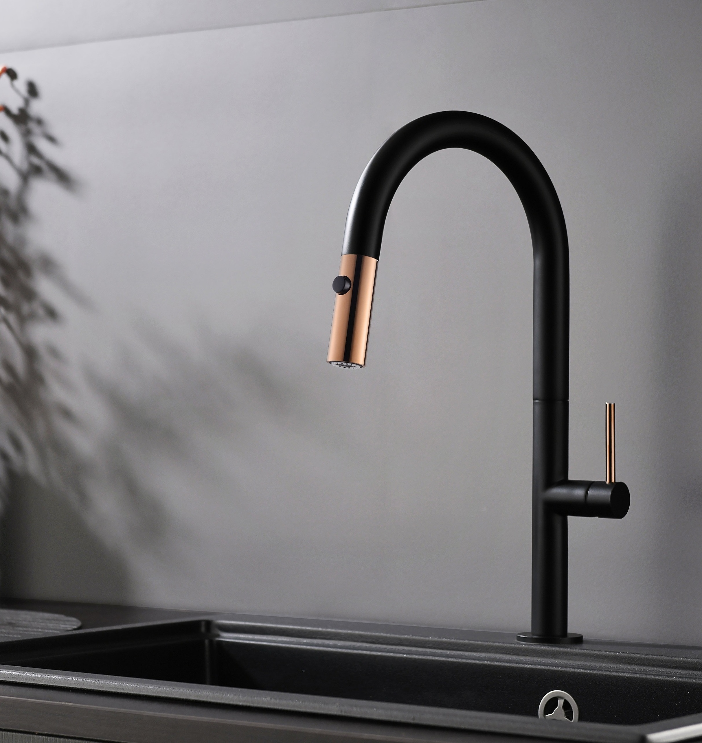 Holmine Black Touchless Automatic matte black Sensor Kitchen Sink Mixer Faucet With Pull Down Sprayer Touch sensor