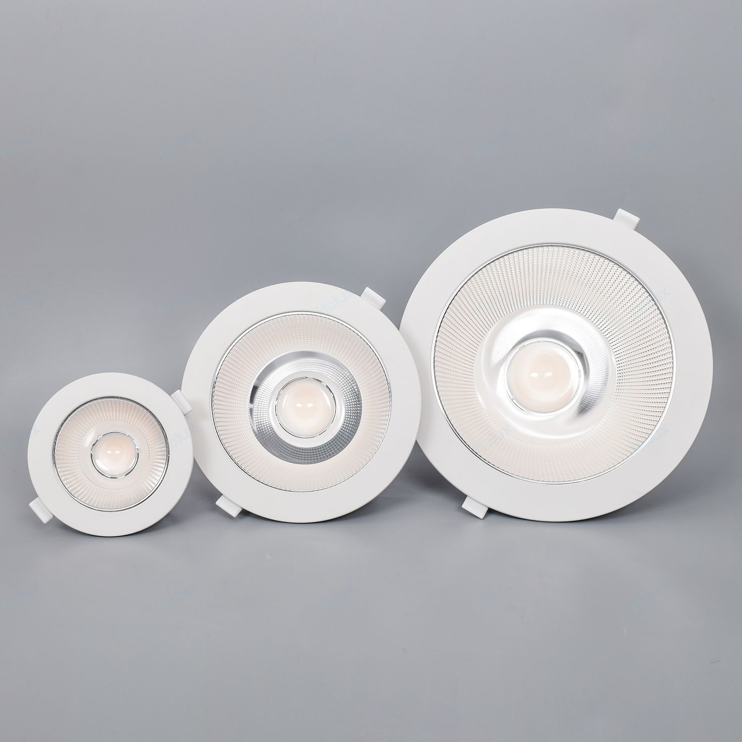 UGR <19 10/20/35w 3CCT IP64 IK06 Tri-White Type Led Downlight Cheap Aluminium Housing All In One Led Ceiling Down Lights