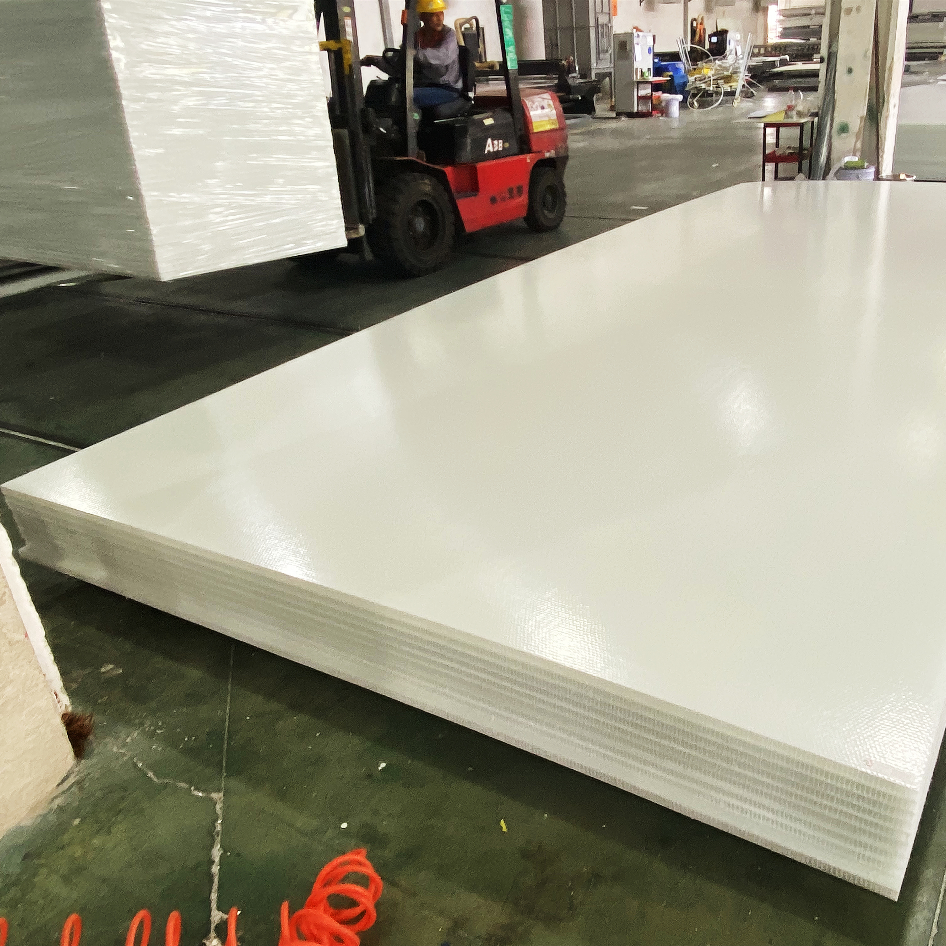 Cuttable Waterproof Polypropylene Fiberglass Reinforced Honeycomb Panel for Pontoon Boat Decking