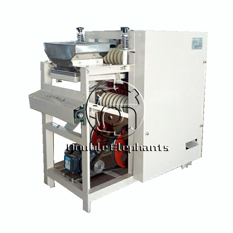 Roasted dry groundnut peanut red skin peeling machine 400kg/h