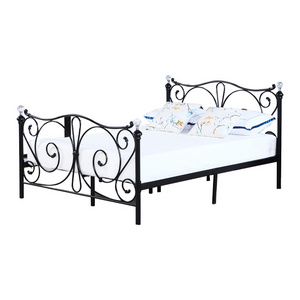 Assured Quality Latest Design Modern White Black Heart-Shaped Iron Metal Platform Bed For Sale