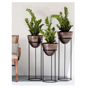 High Quality Iron Planter Pots Modern Design With Stand Copper Antique Set of 3 Pc