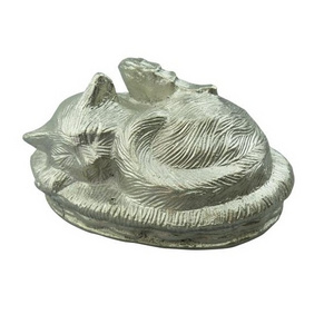 Stylish Cat Shaped Design Urns Best Silver Finishing Design Funeral Urns Indoor Decor Design