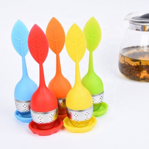 Leaf Shaped Silicone Tea Ball Loose Tea Steeper Mesh Tea Cup Filter with Handle