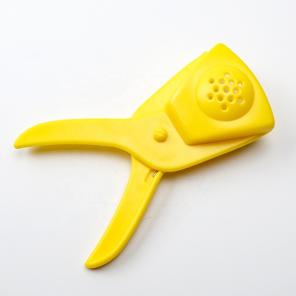 Home Use Hand Plastic Lemon Lime Clip Kitchen Cutter