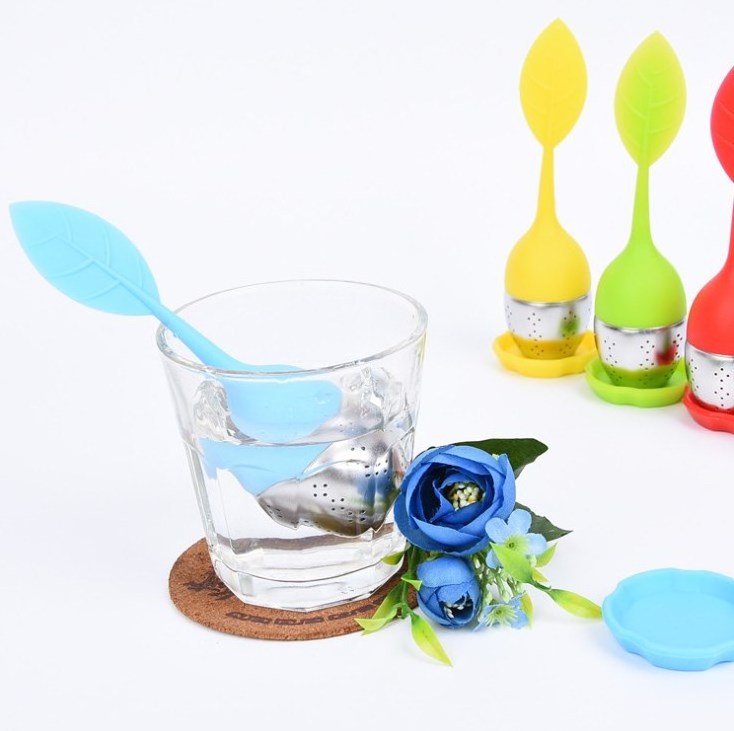 Leaf Shaped Silicone Tea Ball Loose Tea Steeper Mesh Tea Cup Filter with Handle