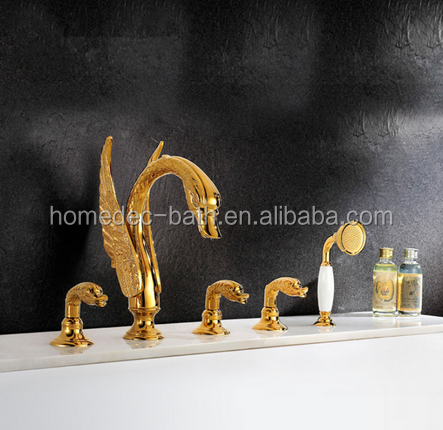 Triple Handles Gold Plated Swan Bathtub Faucet Waterfall Widespread Bathtub Faucet