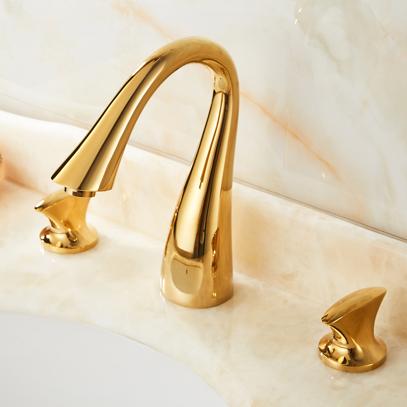 European-style luxury golden double handle three hole bathroom hot and cold water faucet wash basin split faucets