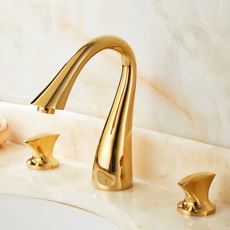 European-style luxury golden double handle three hole bathroom hot and cold water faucet wash basin split faucets