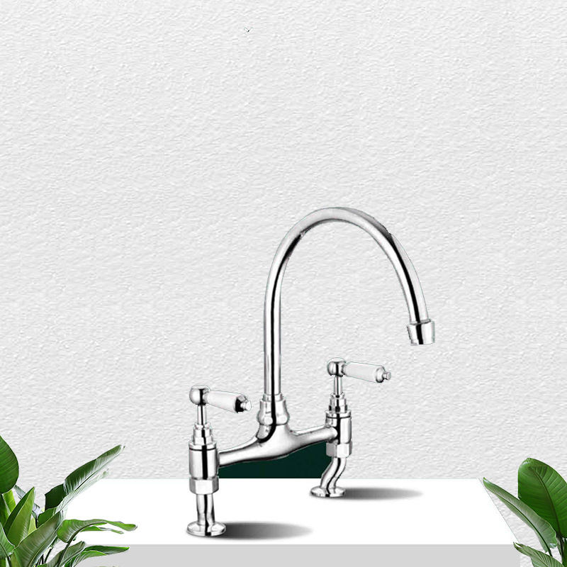 2023 Hot Sale Bridge Double Handle Antique Classic Luxury Brass Kitchen Faucet Kitchen Taps