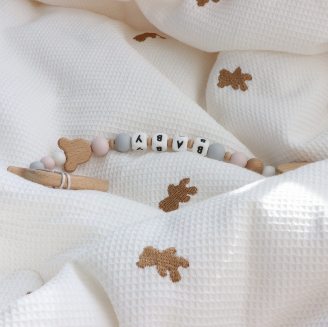 Cute 100% Cotton Mini Waffle Embroidery Baby Quilts Soft Dots Minky Baby Bedding Set