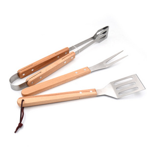 Easily Cleaned 3pcs Outdoor BBQ Wooden Handle Barbecue Grilling Tool Set  Stainless Steel Tongs Spatula Barbecue Meat Fork