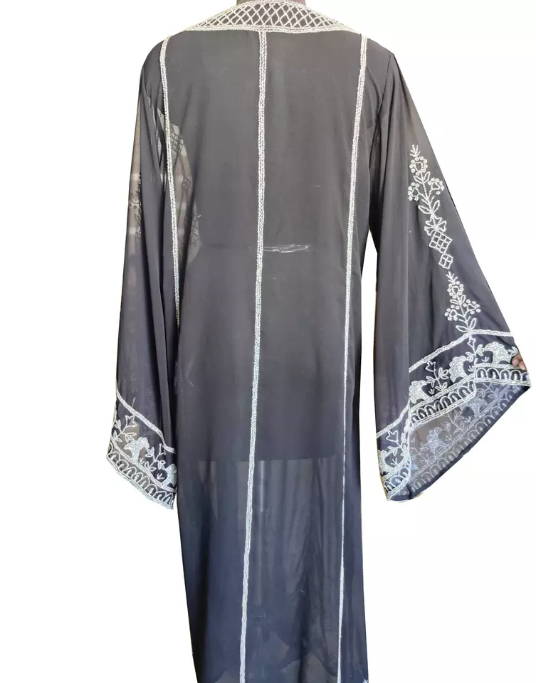 Dubai Islamic High Quality O Neck Bell Sleeves Embroidered Handmade Kaftans Maxi Long Abaya Dress For Muslim Women