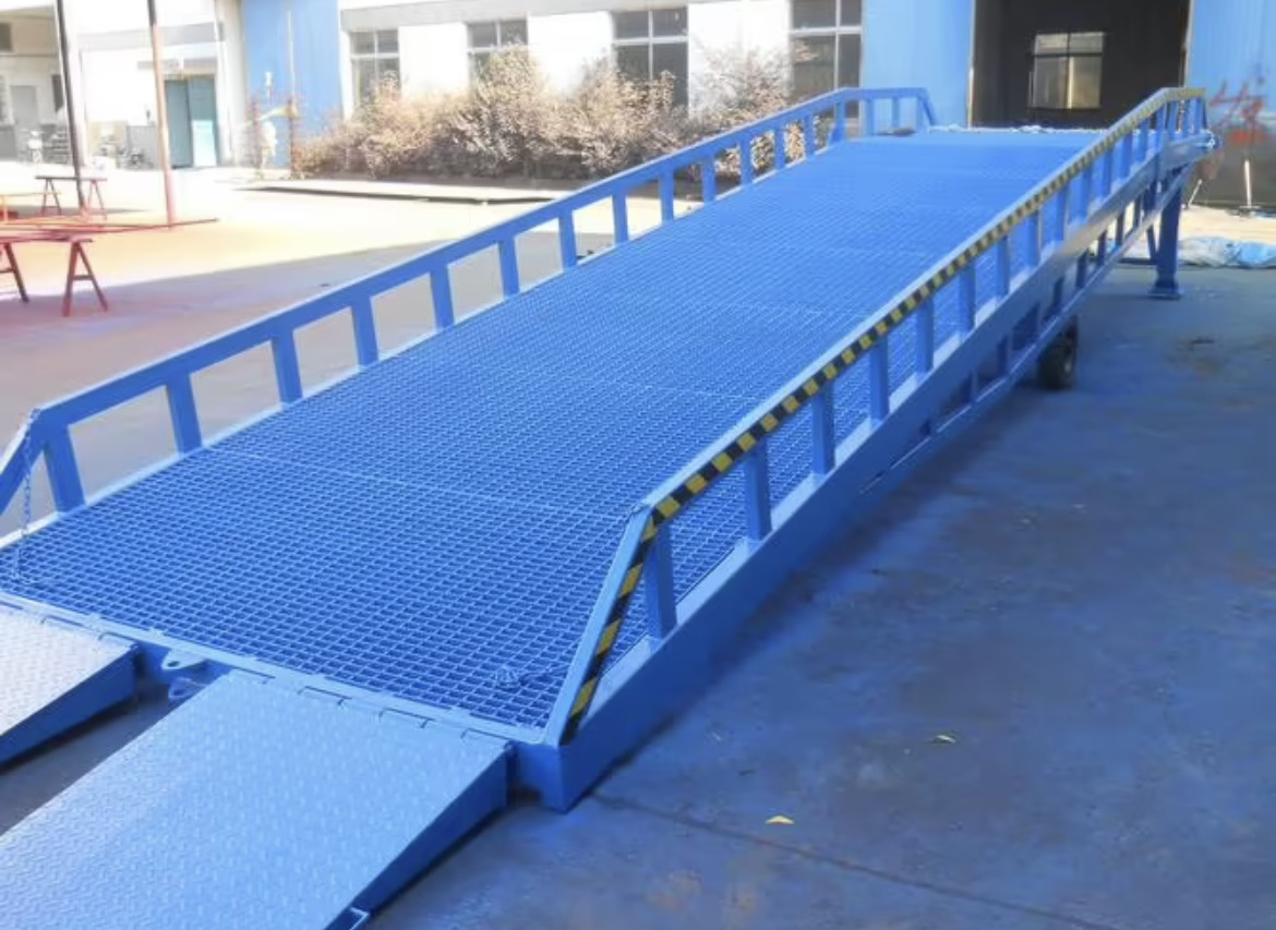 factory Outlet  hydraulic loading bay unloading loading container ramp manual electric mobile yard ramp