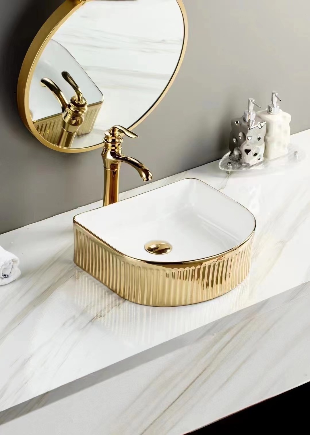 High Quality Sanitary Porcelain Vanity Lavabo Wash Hand Art Basin for Bathroom