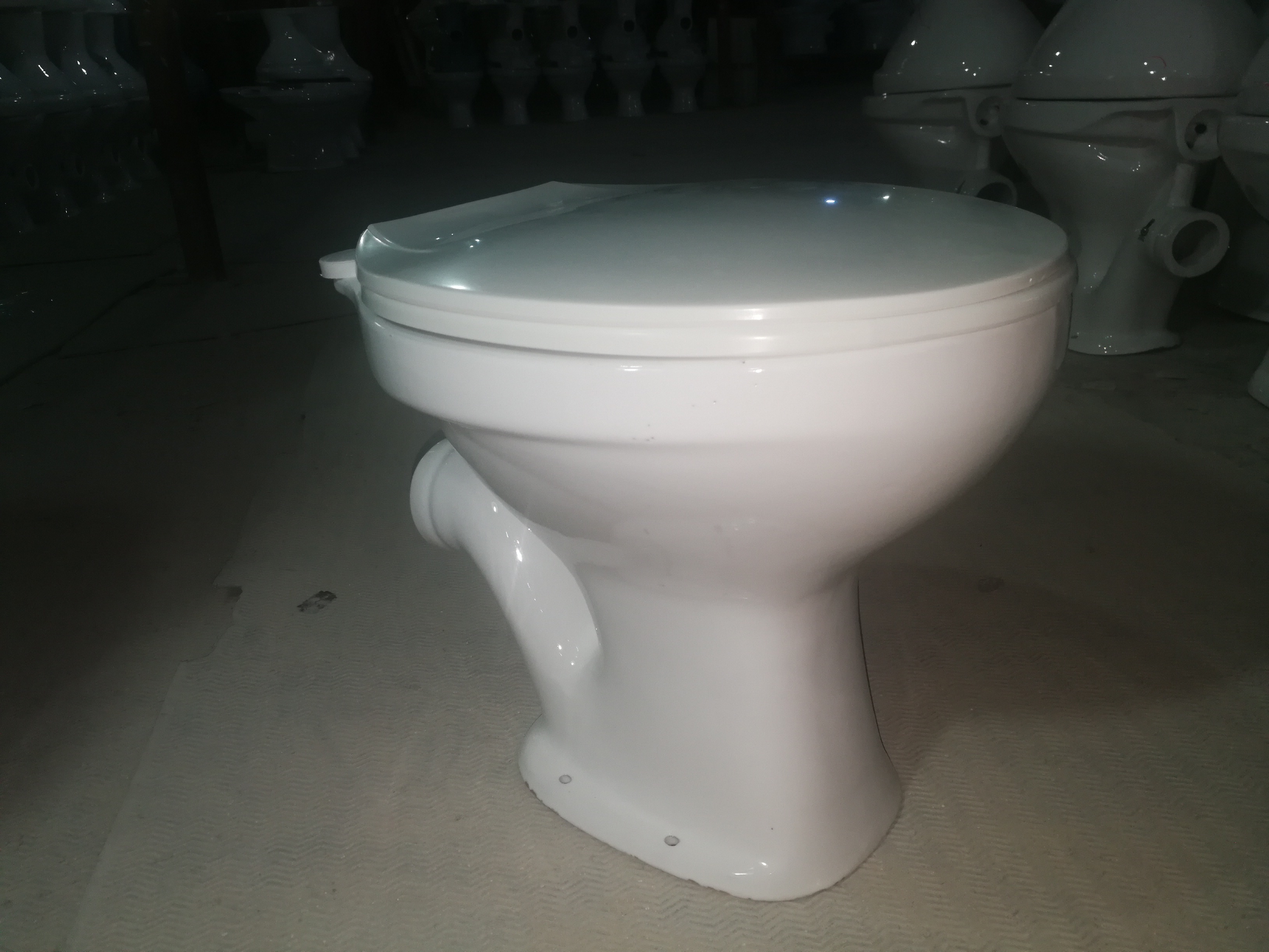 Factory Directly Supply P-trap Cheap Price Two Pieces Toilet Seat for Africa and Nigeria