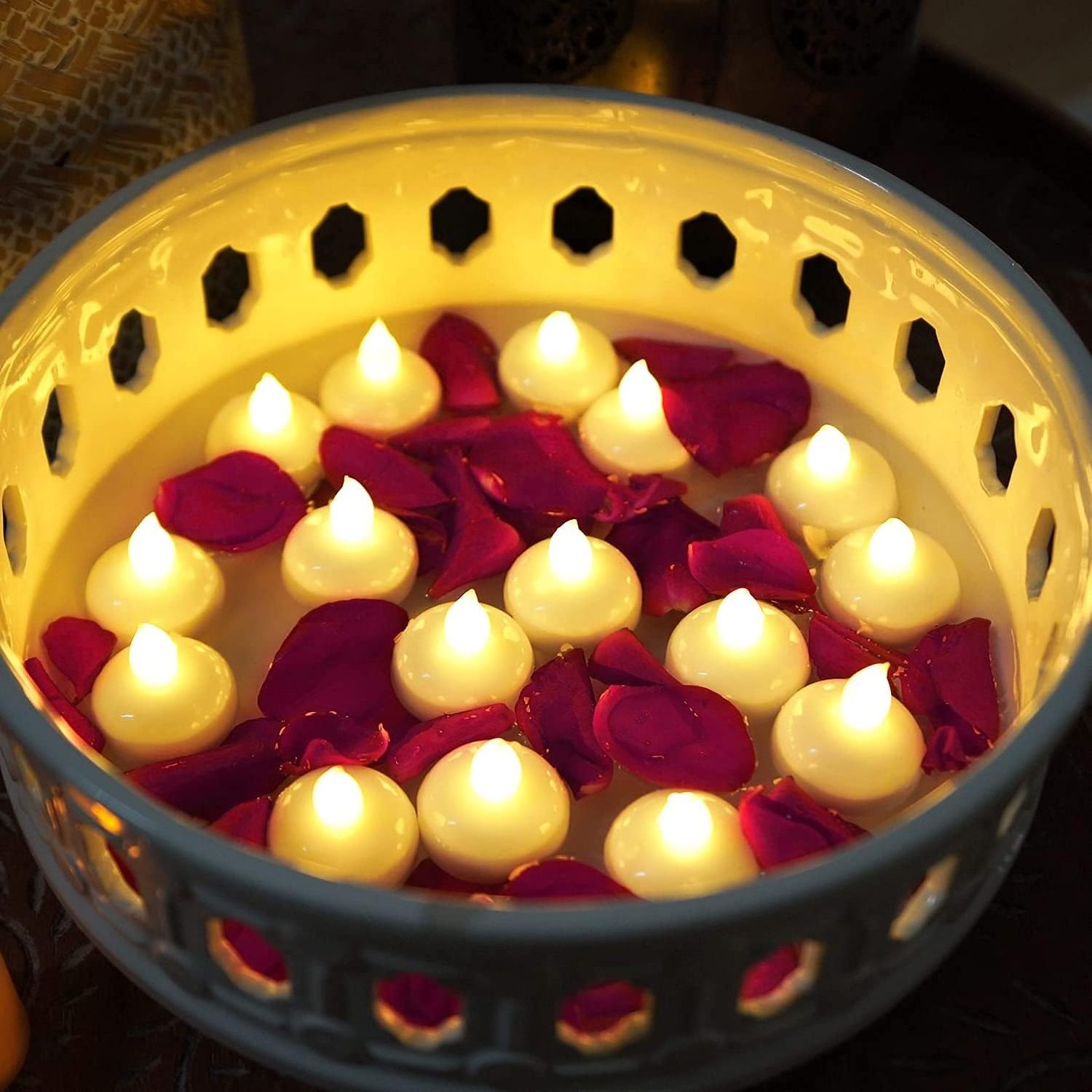 Homemory 24 Pack Waterproof Flameless Floating Tea Lights with Dried Rose Petals, Warm White Battery LED Tea Lights Candles