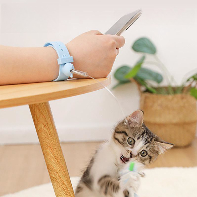 Amaz Hot Selling Collar Cat Teaser Stick New Feather Spring Cat Toy Self Relieving And Bite Resistant Pet Toy