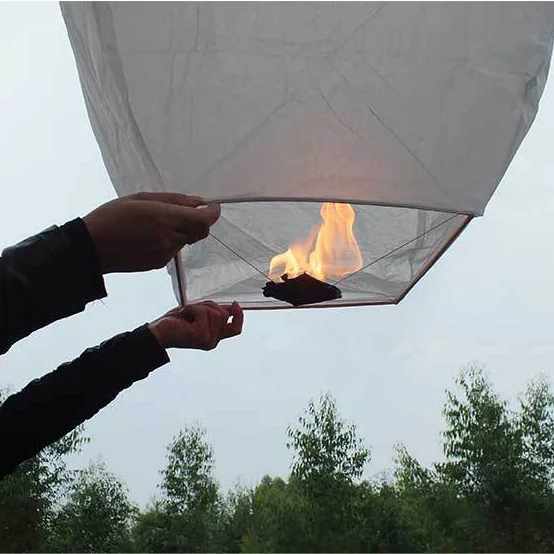 Big Size White Chinese Wholesale Sky Lantern For Wedding Favors Kongming Lantern