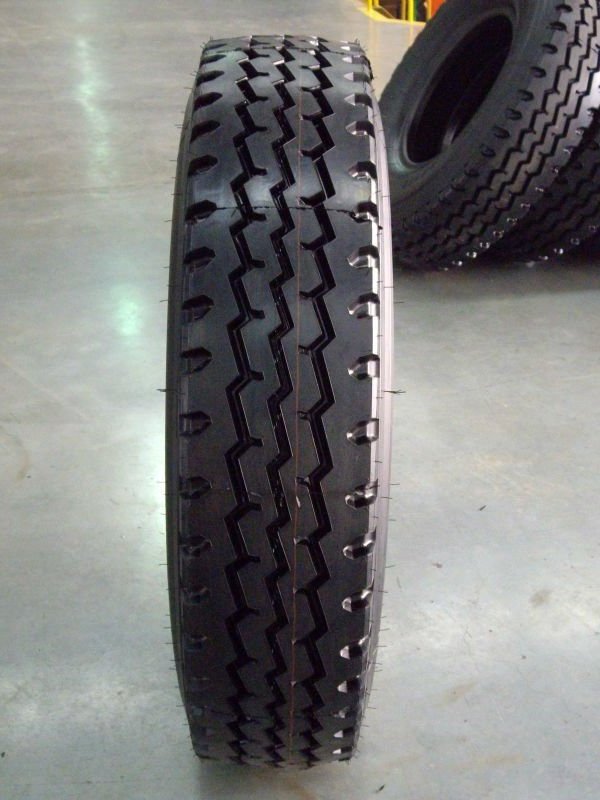 High Quality Truck Tire TBR 8.25R16 with Tube and Flap  in Low Price from China Truck Tires Manufacturer Acmex 825/16