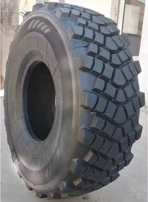 ALL STEEL RADIAL TRUCK TIRE 23.5R25 OTR TUBELESS TIRE from China