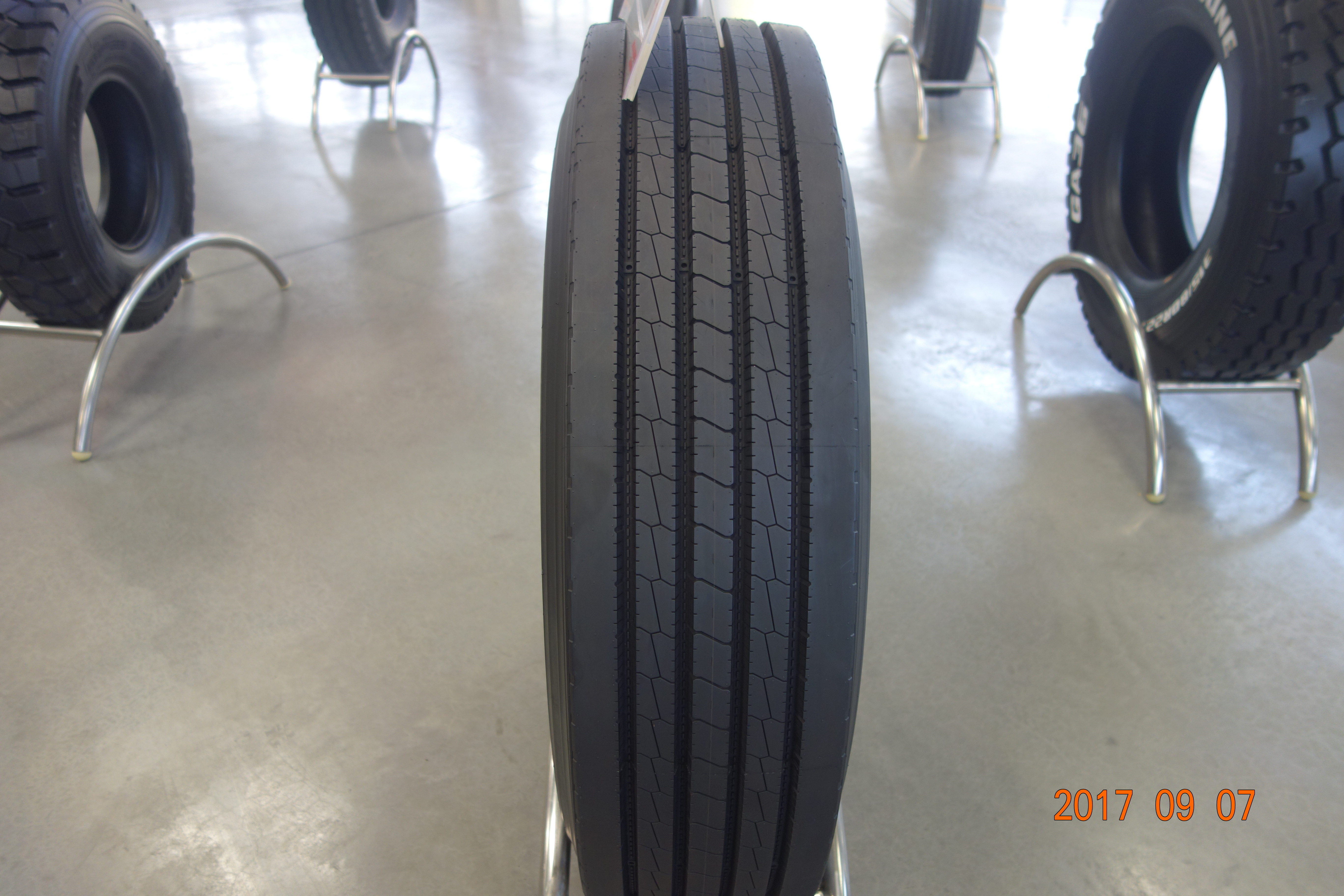 HF31 of Roadone brand 315/80r22.5 truck tire