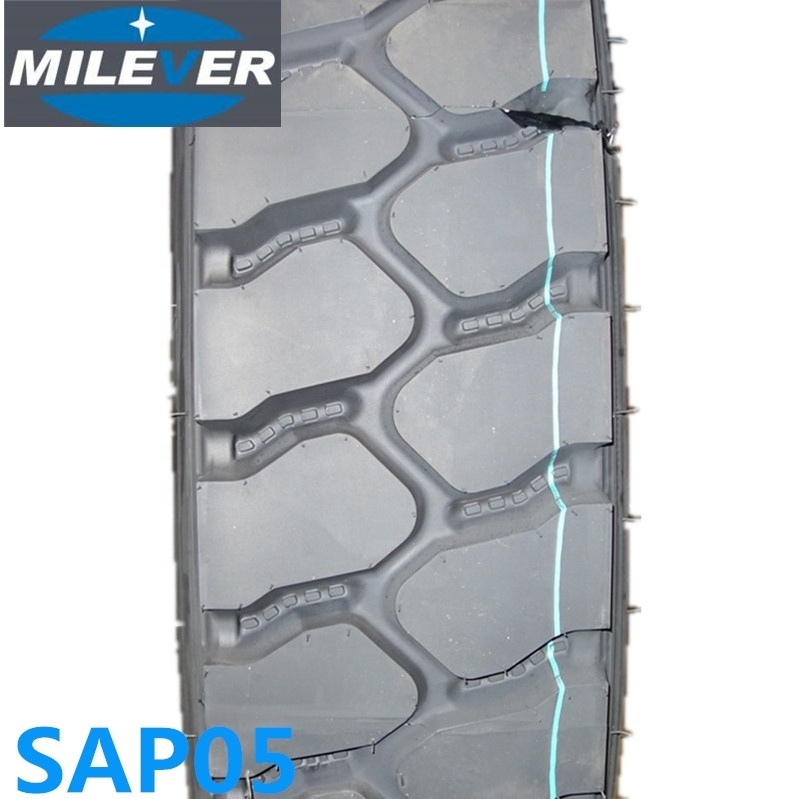 Milever wanli  brand sam02 light truck tyre 825r20