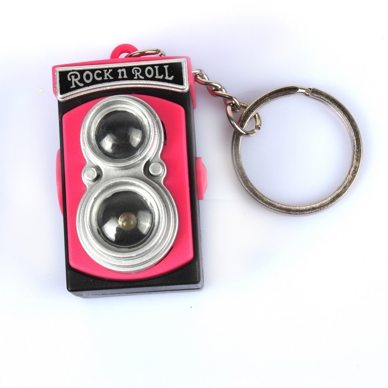 Promotional Gifts Photographer Party Favor Pendant Ring Camera Key Chain Rock Roll Retro Keychain with Sound Flashlight