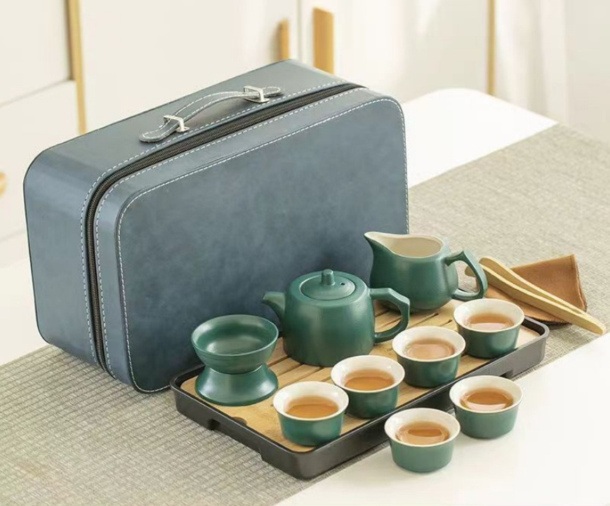 Chinese Holiday Promotional Gifts Blue Ceramic 6 Cups Kung Fu Teapot Travel Portable Chinese Kungfu Tea Set with Bamboo Tray