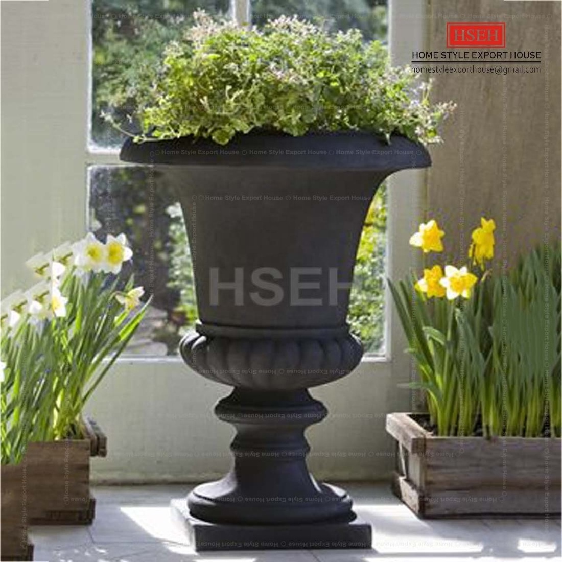 Christmas Indoor Cast-iron Factory Made Flowerpots Planters Metal Planters New Arrival Wholesale Ceramic Flower Vases Garden Pot