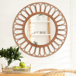 Hot Vietnam Vintage Natural Rattan Wicker Seagrass Mirror Wall Hanging Decoration Item Bamboo Wall Mounted Mirror For Bedroom