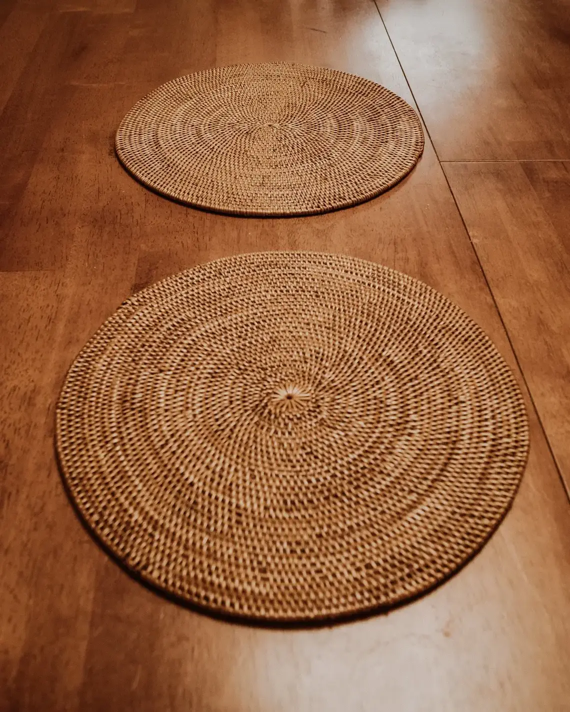 Wholesale Set of Cheap Wicker Rattan Charger Plates Handmade Wooden Placemats Bamboo Coasters for Kitchen Use