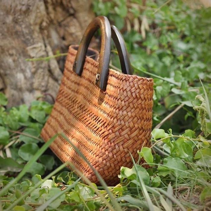 Hot sale seagrass bag vietnam 100% seagrass beach bag friendly woven seagrass bag