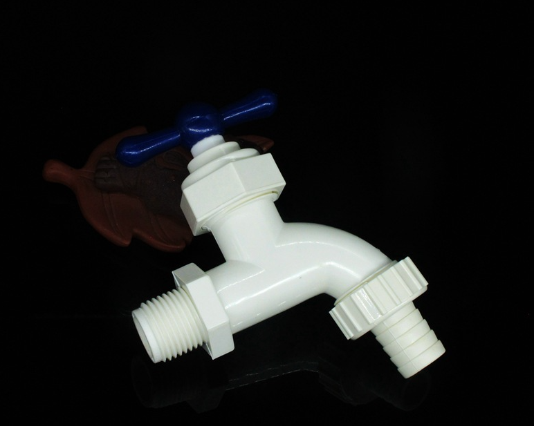 Factory wholesale removable pvc plastic faucet cheap durable