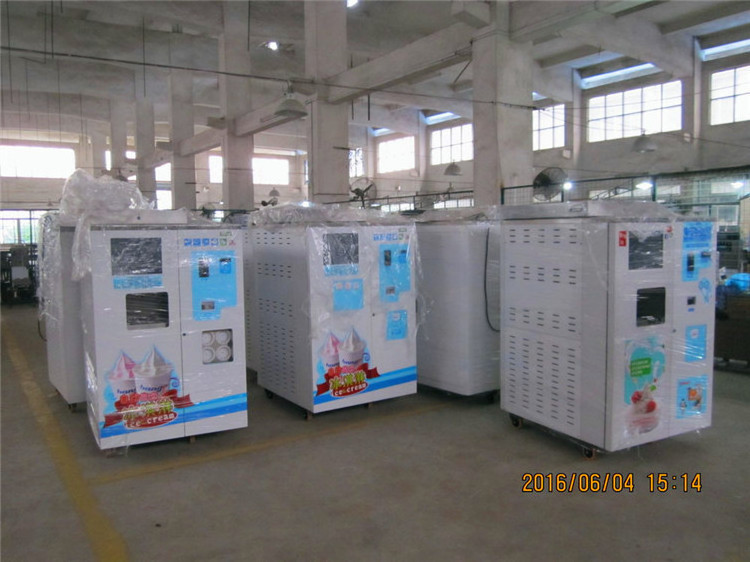 Chinese Factory Price Robot Making Frozen Yogurt Vending Machine HM931