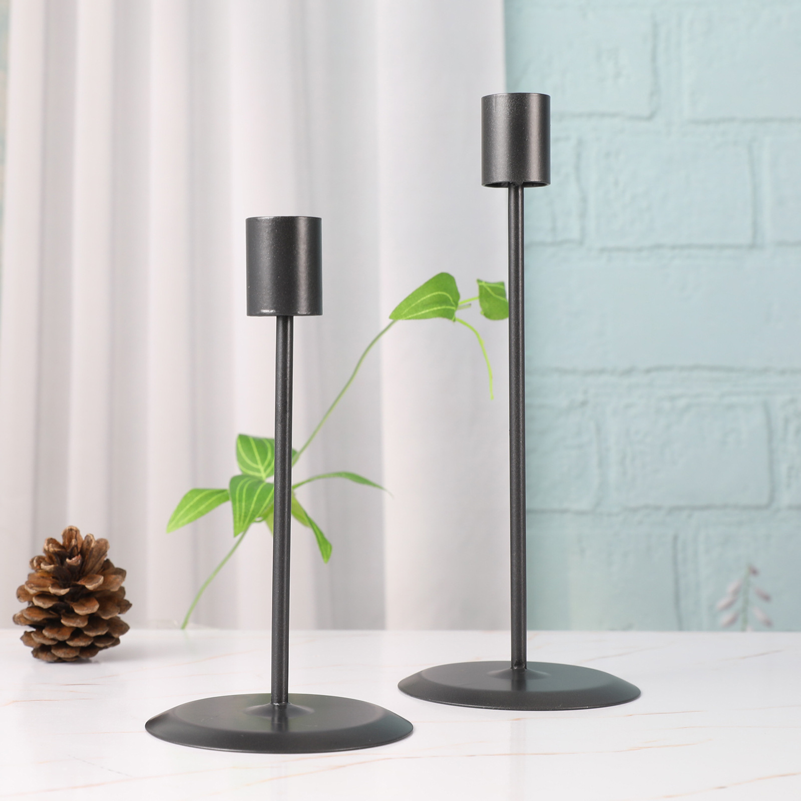 Simple Modern Romantic Candlelight Dinner Decoration Wrought Iron Black Candle Holder