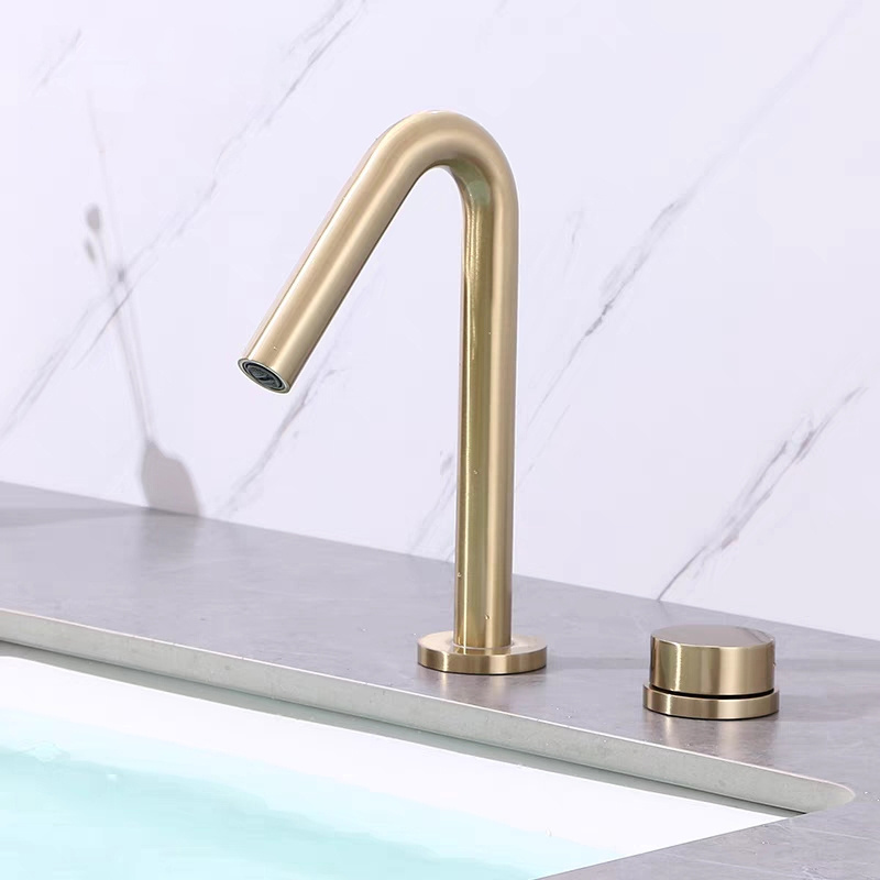 deck mounted fauucet mixer Tap Hot And Cold Faucet Taps Kitchen Wash Basin Faucet Toilet Bathroom Faucet