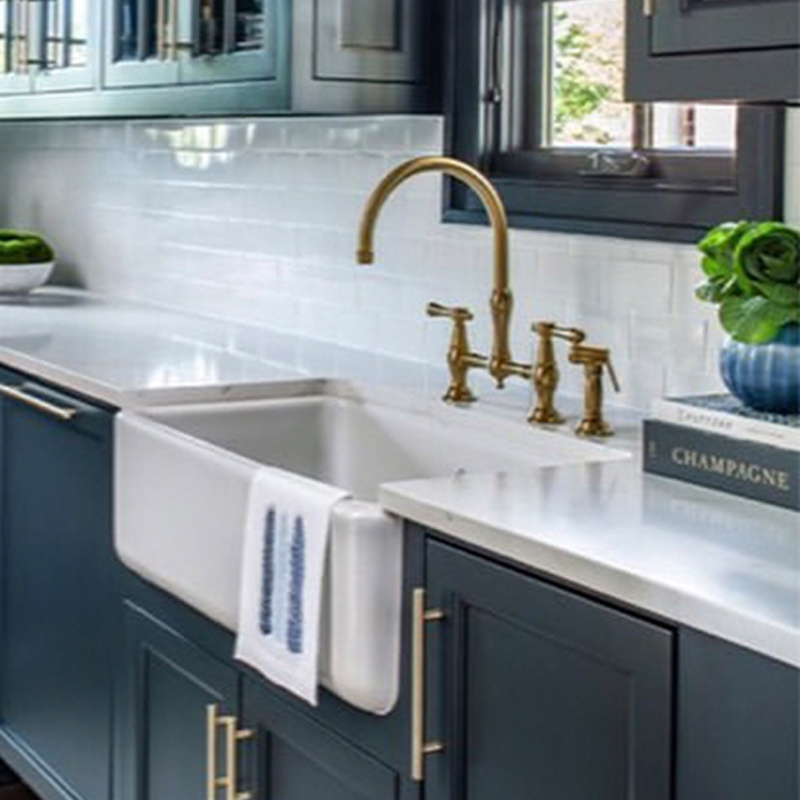 Farmhouse Sink Deep Single Bowl White Ceramic Porcelain Fireclay White Apron-Front Kitchen Farm House Sink