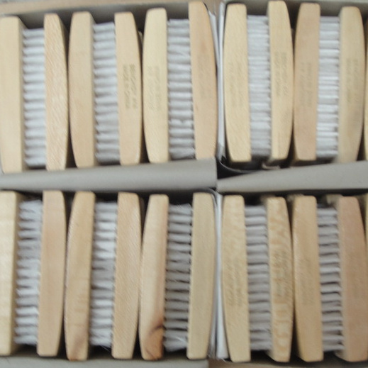 Hot selling 414 wooden shoe brush