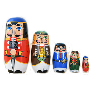 Christmas Russian Wooden Matryoshka Nutcracker Wooden Nesting Dolls 5 Hand Painted Home Decoration Crafts Christmas Gift for Kid