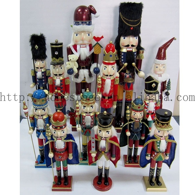 Tall 180cm Christmas Wooden Giant Nutcracker King Christmas Tree Holiday Ornament